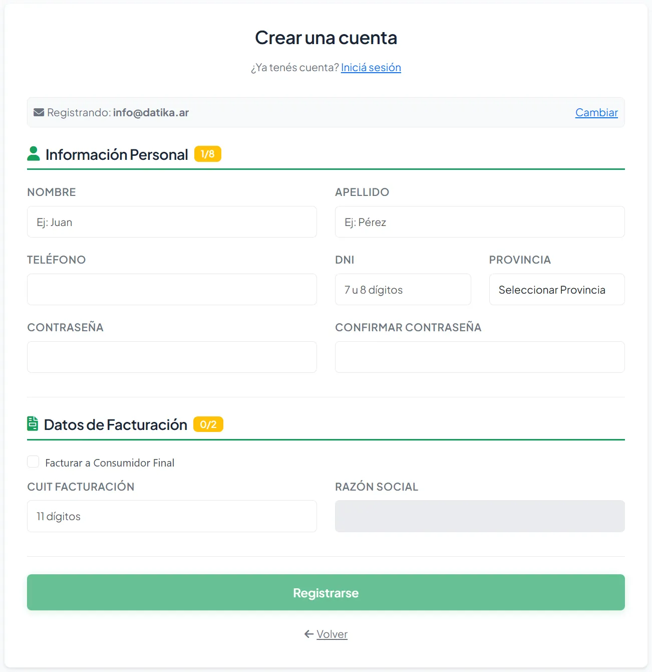 Segunda etapa del registro, con los bloques Información Personal y Datos de Facturación, el email elegido arriba y el botón Registrarse